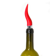 Neapolitan horn bottle stopper